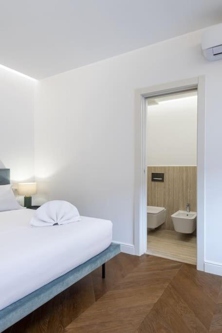 Апартаменты Unyca - Duomo Luxury View Флоренция Экстерьер фото