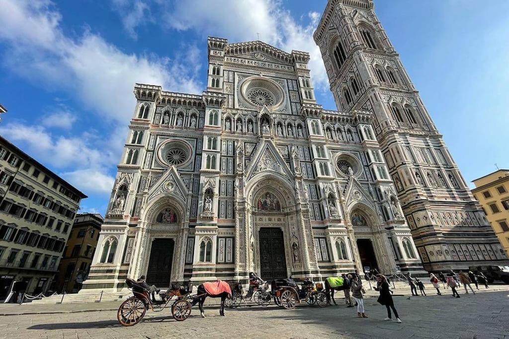 Апартаменты Unyca - Duomo Luxury View Флоренция Экстерьер фото